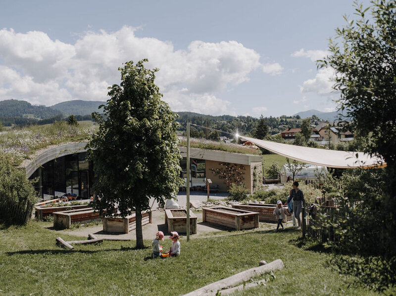 Pagitsch GesmbH - Kinderland Kindergarten Naturspielplatz. Leben und Erleben in und mit der Natur.